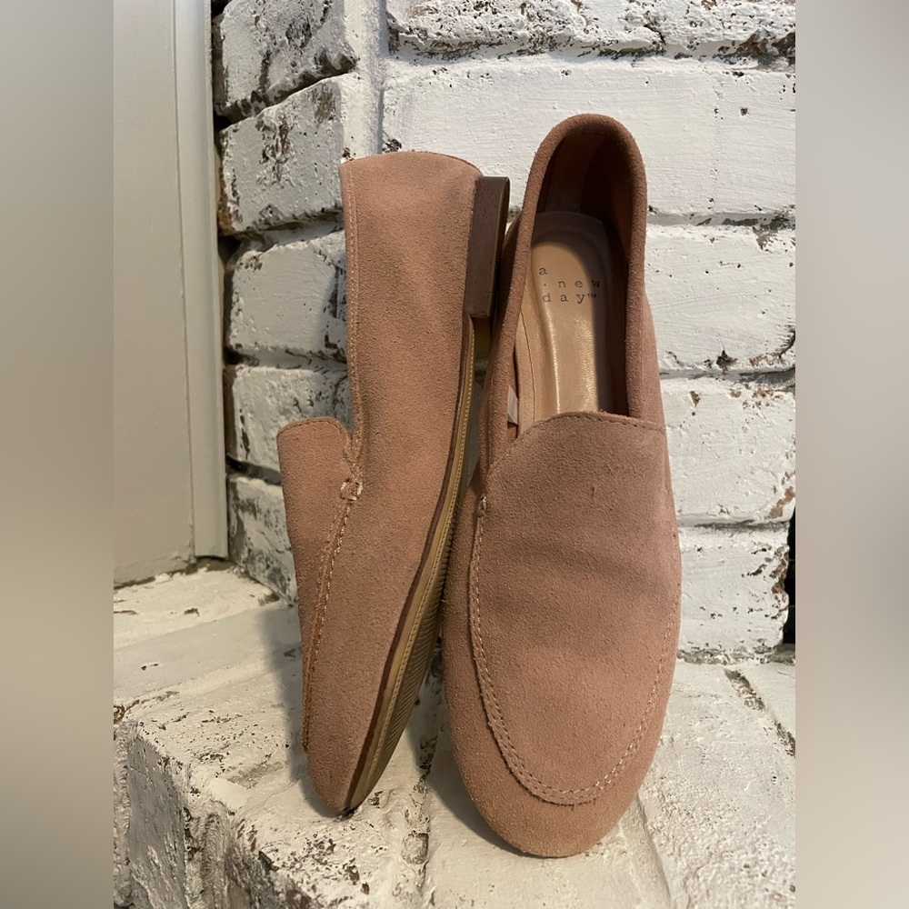 a new day light pink flats size 7.5